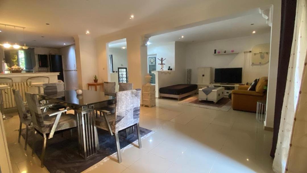 Duplex T3 Bien Situe Daire Annaba Dış mekan fotoğraf